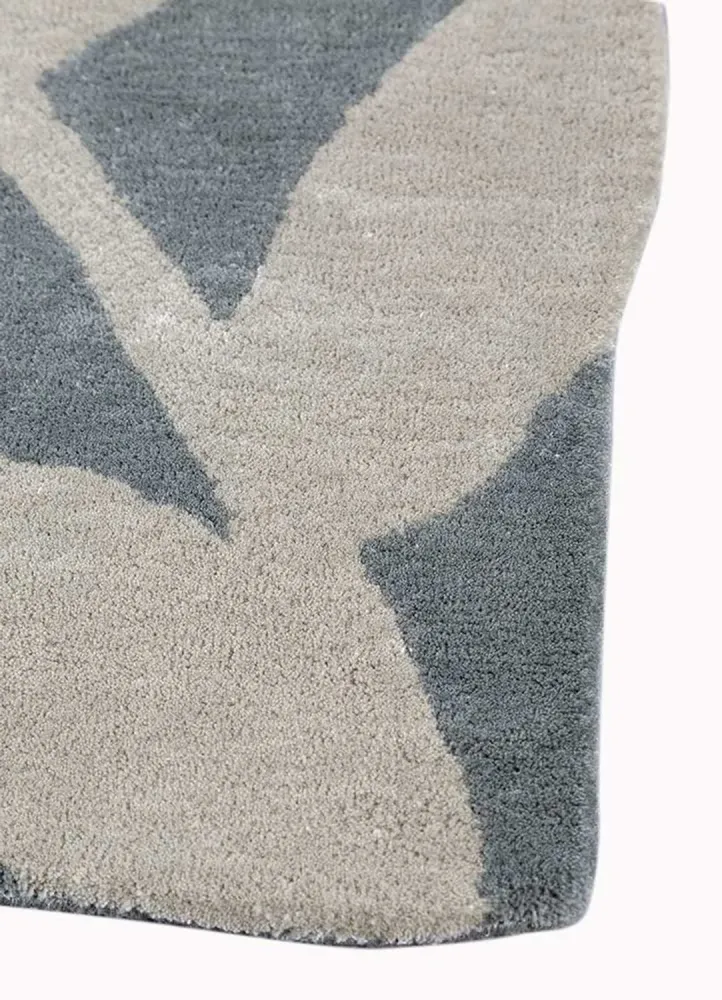 Ullteppe spesiell form - 270 x 180 cm - flerfarget