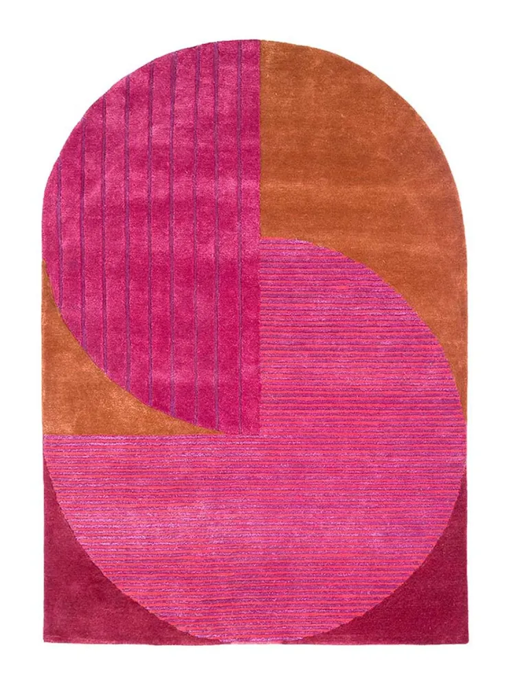 Ullteppe spesiell form - 270 x 180 cm - rosa