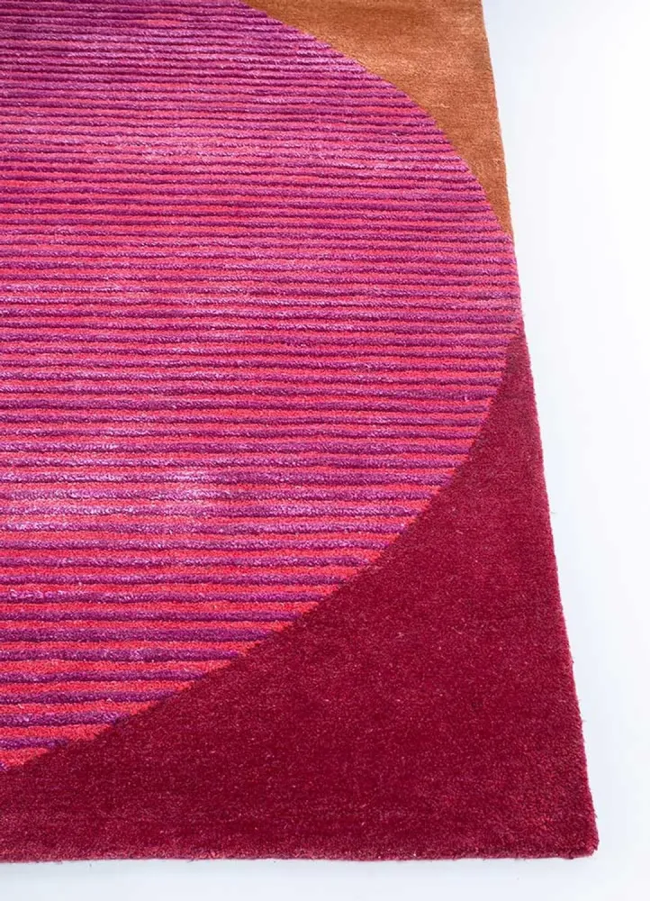 Ullteppe spesiell form - 270 x 180 cm - rosa