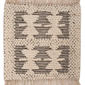 Ullteppe square - 49 x 46 cm - svart og hvitt