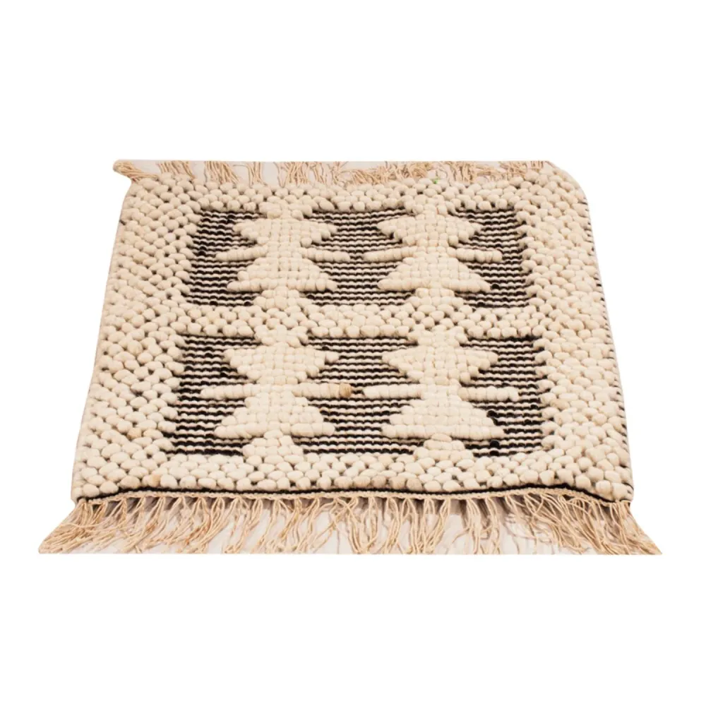 Ullteppe square - 49 x 46 cm - svart og hvitt