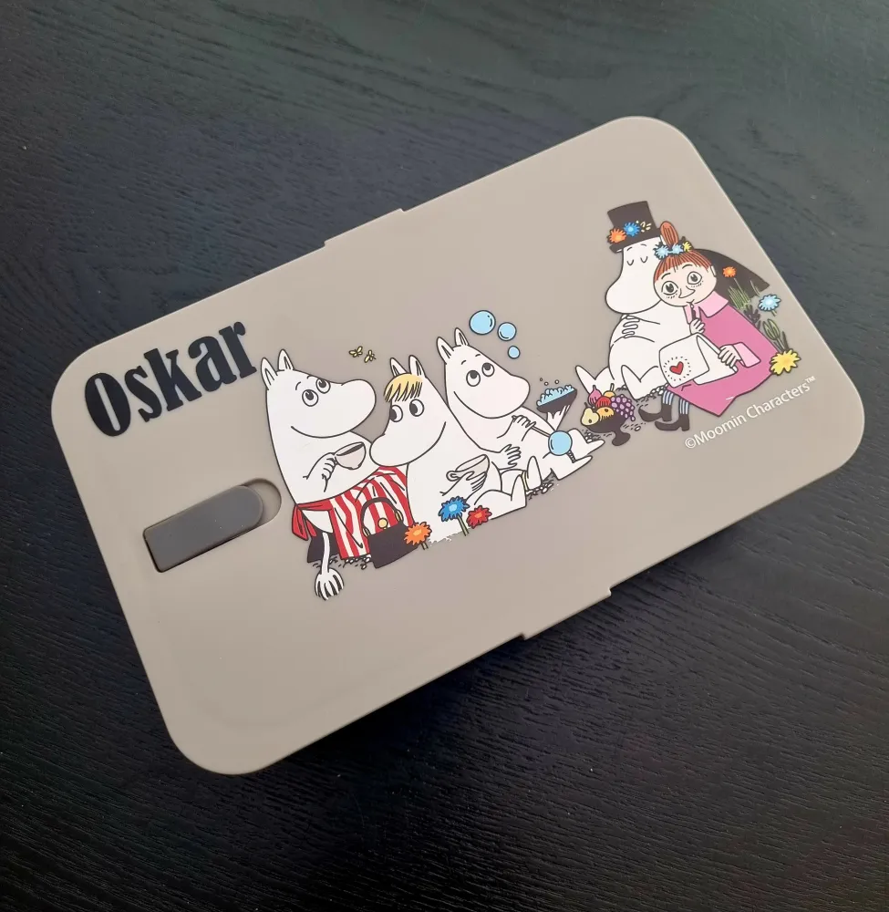 Mummi Matboks Med Navn Grå